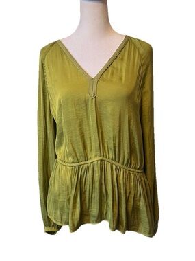 Calligraphie Anthropologie Green Satin Babydoll Long Sleeve Blouse Top